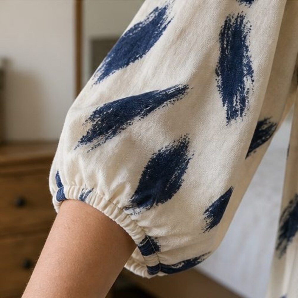 Sand V Neck Top - Picture 5 of 6